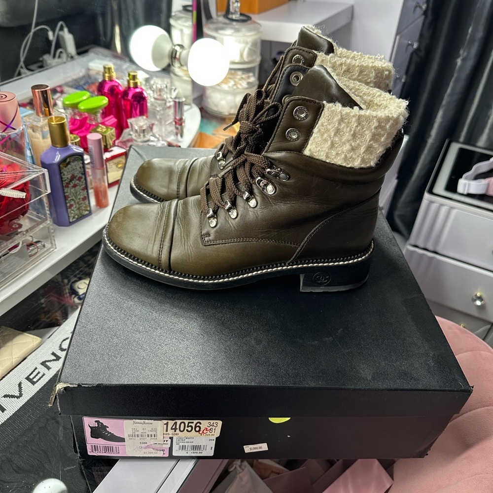 Authentic Chanel Boots size 40